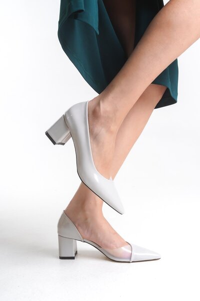 Niloshka Fabio Gray Patent Leather Transparent Detailed Stiletto Shoes