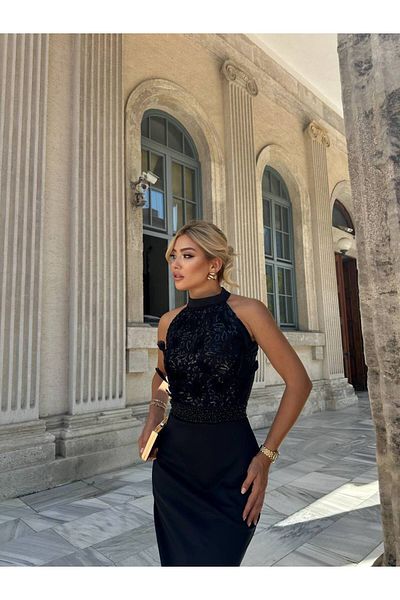 369 etnik butik High Neckline 3D Applique and Beading Detail Black Evening Dress