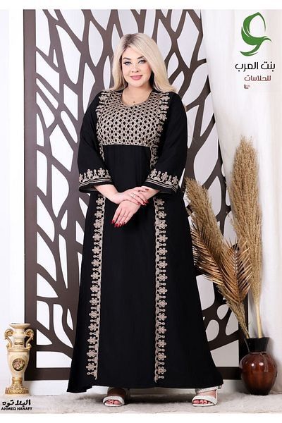 Genrics Embroidered two-thirds-sleeved reception jalabiya made of light and soft Marasi fabric, giving you a feeling of comfort and freshness