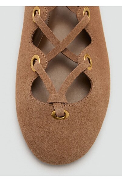 MANGO Woman Süet çapraz bantlı babet ayakkabı