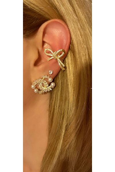 Store Diva Charm Magnificent Ribbon Cartilage Earrings