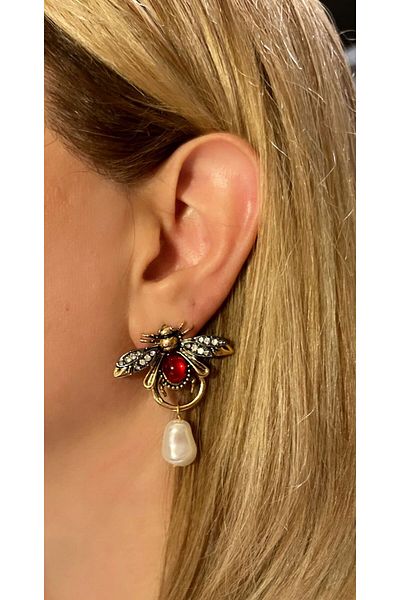 Store Diva Charm Brand Equivalent Red Stone Bee Earrings