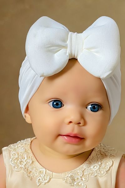 Bebekino Baby Girl Bonnet with Bow