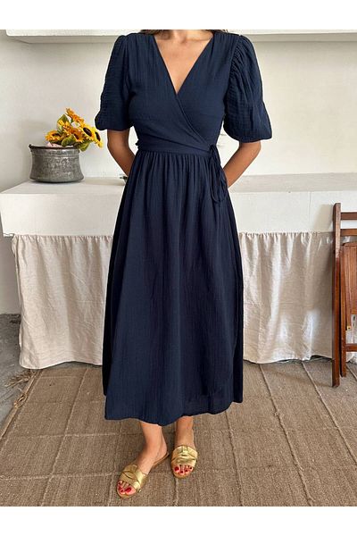 Lusin Rochie de damă bleumarin cu decolteu în V, elegantă, cu șireturi, căptușită din muselină, cu mâneci scurte
