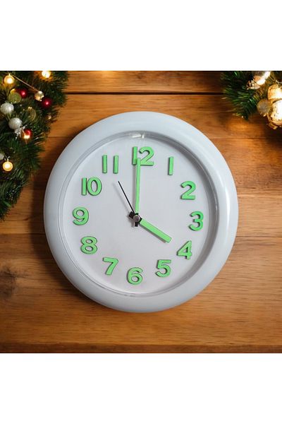Bahat Phosphorescent 3D Relief Figure Mini Small Clock Wall Clock Diameter 25 cm White