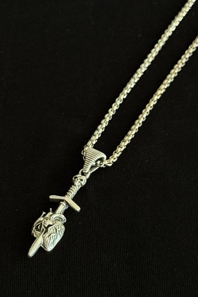 cheetah quality Heart and Sword Stainless Steel Chain Men's Necklace