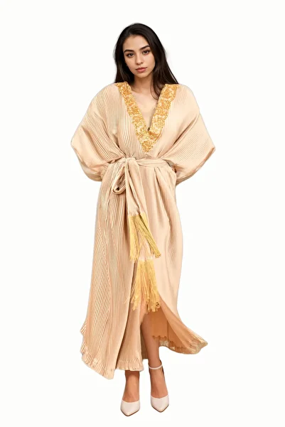 wecre8 Beige Pleated Jalabiya by WECRE8