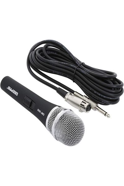 Geepas Dynamic Microphone with Cable