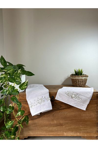 ELFİDA Ultra Luxury Embossed Embroidery Embroidered Bouquet Flower Hand Face and Kitchen Towel Set of 2
