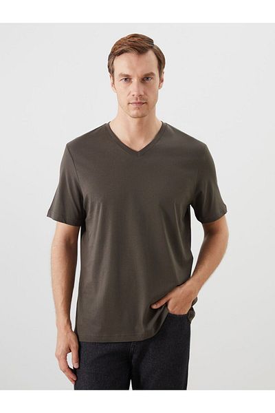 LC Waikiki LCWAIKIKI Classic V-Neck Short Sleeve Combed Cotton Men's T-Shirt
