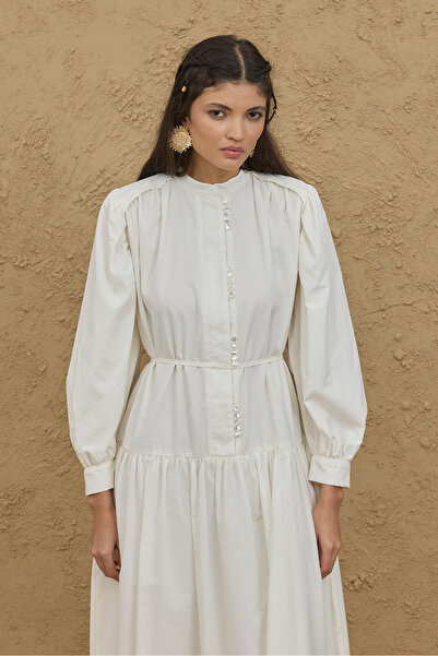 Fahhar Πολύ βρετανικό φόρεμα εκρού