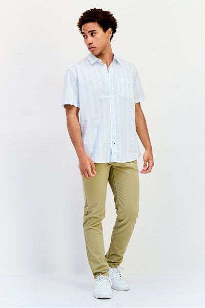 GAP Men Standard Fit Short Sleeves Yarn Dyed Casual Shirt, Multicolor