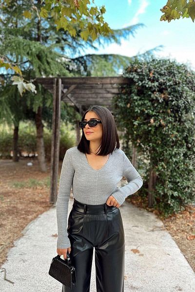 NEW LAVİVA Women's Gray V-Neck Blouse - 700-K7520