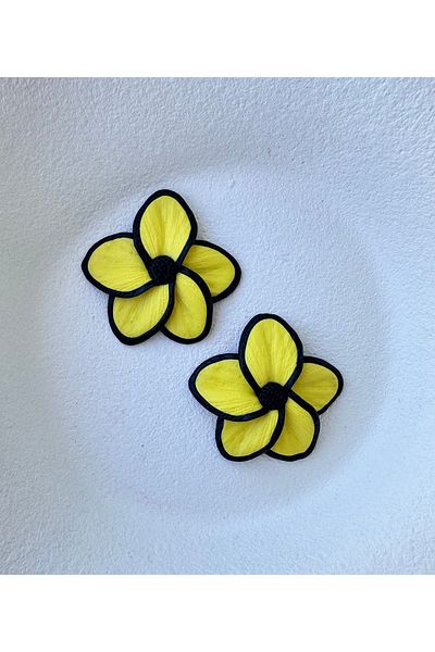 ACCESSORY Yellow Flower Earrings with Black Lines Polymer Clay Design Light Earrings