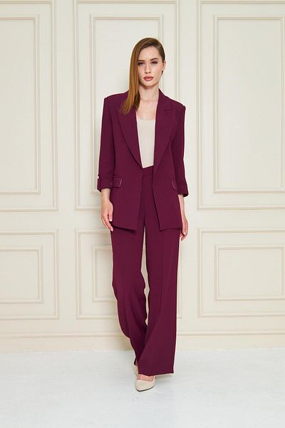 LOVELF Short Sleeve Nickel Button Crepe Suit Plum