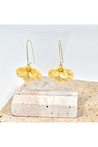 NARRU NARRU handmade earrings, in the shape of flowers, yellow and gold, Milena 03