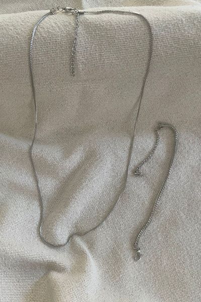 Angoravi Silver Necklace Set with Unisex Fox Tail Imprint