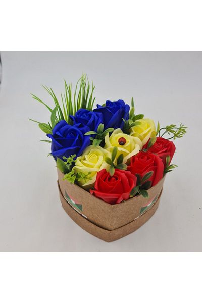 dalimag Aranjament floral 9 trandafiri cutie , flori de sapun, tricolor