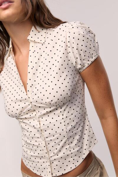 Stradivarius Fitted short sleeve polka dot shirt