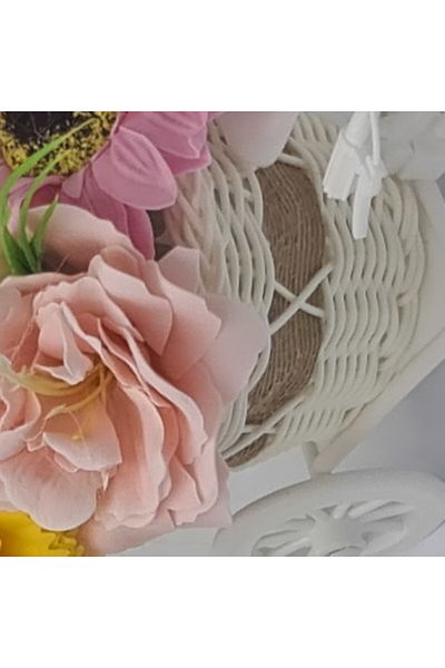 dalimag Bicicleta, aranjament floral trandafiri "Cosulet cu flori", flori de sapun, model multicolor, 30x17x