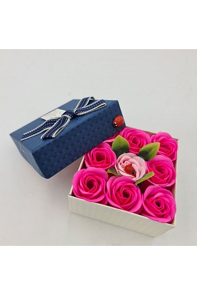 dalimag Floral arrangement 9 soap roses in box, red, pink