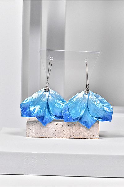 NARRU NARRU earrings, handmade, chandelier, flower, blue, light blue and silver, Vera 07