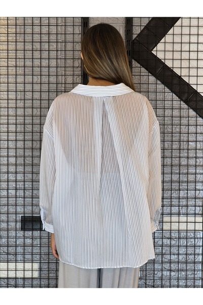 Geco Cămașă maro cu umăr dezactivat