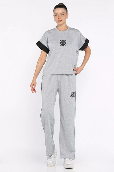 GÜLSELİ Gray Women's Plus Size Color Garnished Front Embroidered T-Shirt Trousers Two-Piece Set
