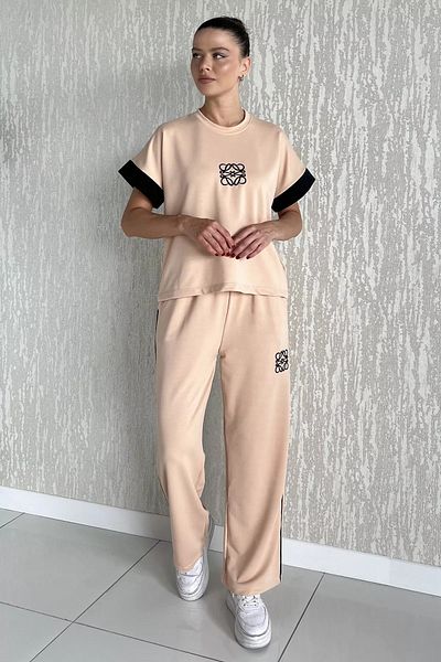 GÜLSELİ Powder Women's Plus Size Color Garnished Front Embroidered T-Shirt Trousers Two-Piece Set