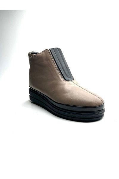 NEWGÜLTEKİN Genuine Leather Soft Comfortable Fit Lightweight Inner Zippered Concealment Works Rubber Very Stylish Boots