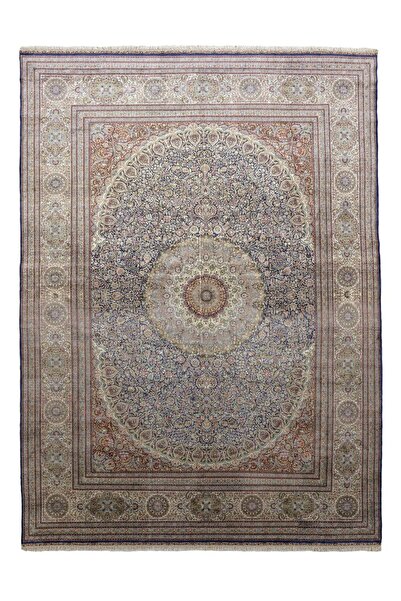 Soho Antiq Varamin Madalyon Desenli İpek Halı 305x414 cm