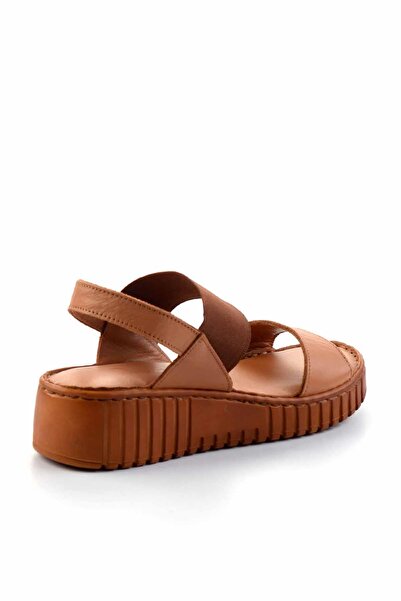 Bambi Tan Leather Γυναικεία Σανδάλια K05763093003