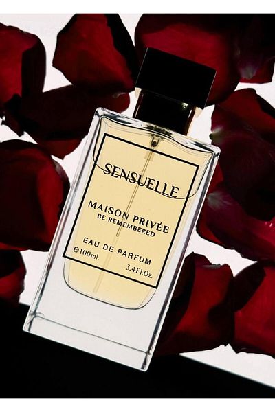 MAISON PRIVEE SENSUELLE by Maison Privée
