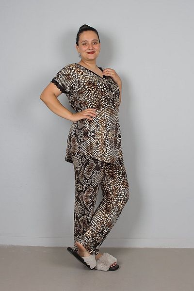 Truva XXL Plus Size Button down Snake Print Pajama Set – Stylish and Comfortable Design