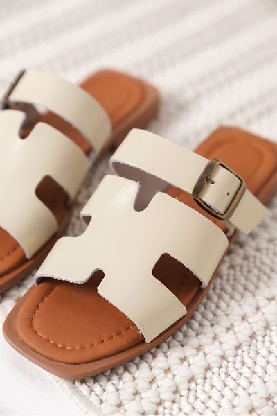 Zerenyus Garcia Premium Buckle Beige Genuine Leather Slippers