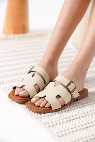 Zerenyus Garcia Premium Buckle Beige Genuine Leather Slippers
