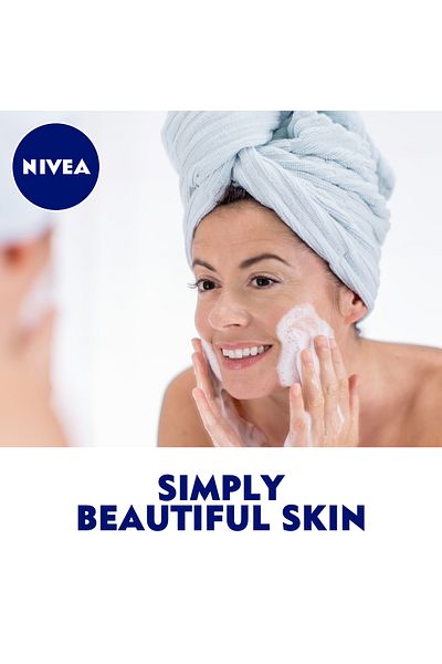 NIVEA Natural Glow Cleansing Face Wash, Vitamin C & E, Even Skin Tone, 100ml, Pack of 2
