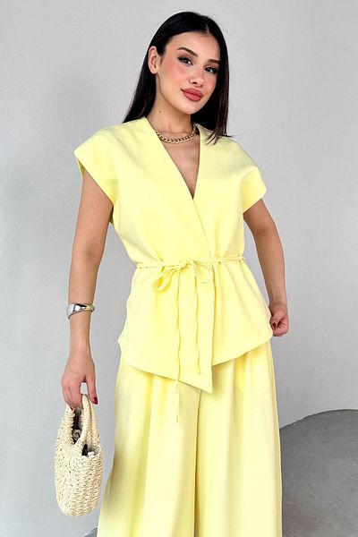 By Nilgün Akay Yellow Vest Palazzo Trousers Atlas Fabric Double Suit