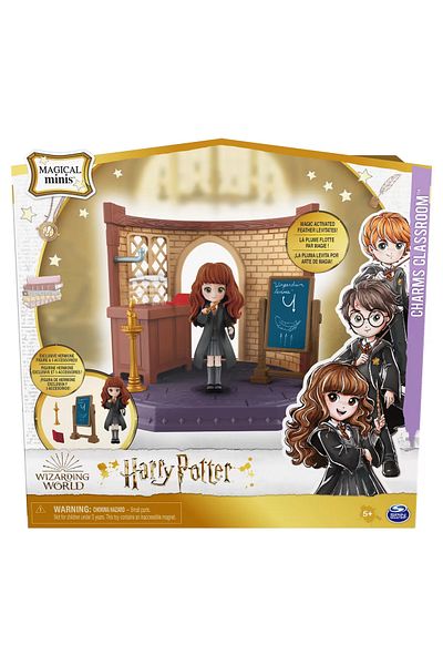 Spin Masters HARRY POTTER WIZARD WORLD CLASSROOM SET