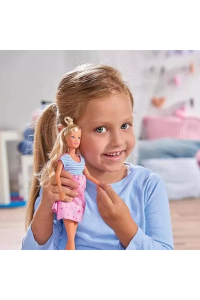 Simba STEFFI LOVE FAMILY SET WITH NEWBORN BABY SURPRISE