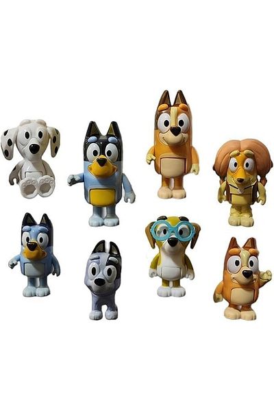 beyond basics Bluey Family and Friends Action Figure Set, 6-8 cm, 8-Pack Collection with Friends.