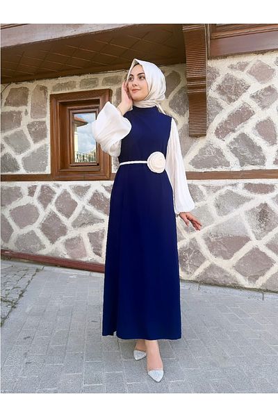 sümeyra Φόρεμα από ύφασμα κρέπας με φιγούρα τριαντάφυλλου