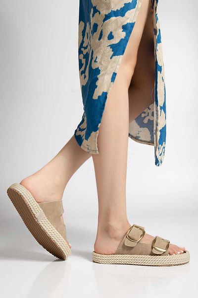 Kartezyen New Season Ital Material Does Not Sweat, Does Not Make Noise, Artificial Leather Rope Detailed Daily Slippers