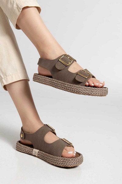 Kartezyen New Season Ital Material Does Not Sweat, Does Not Make Noise, Artificial Leather Rope Detailed Daily Slippers