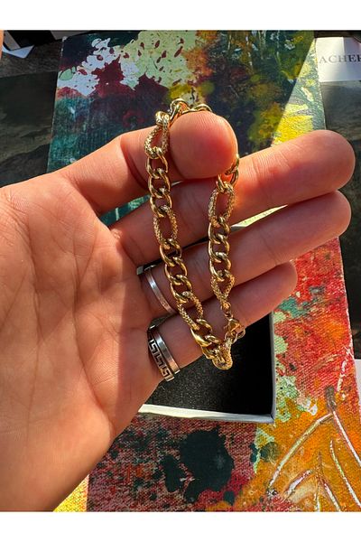 LAİKA 100% Steel Tarnish-Free Gold Color Bracelet Guaranteed