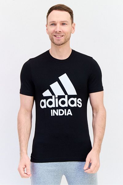 adidas Men Sportswear Fit Short Sleeve Outdoor T-shirt, Black