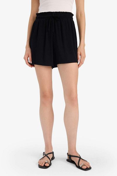 DeFacto Regular Waist Short Leg Crinkle Viscose Shorts F3101Ax25Hs