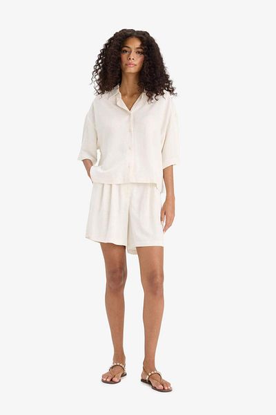 DeFacto Regular Fit High Waist Belted Straight Leg Shorts F7251Ax25Sm