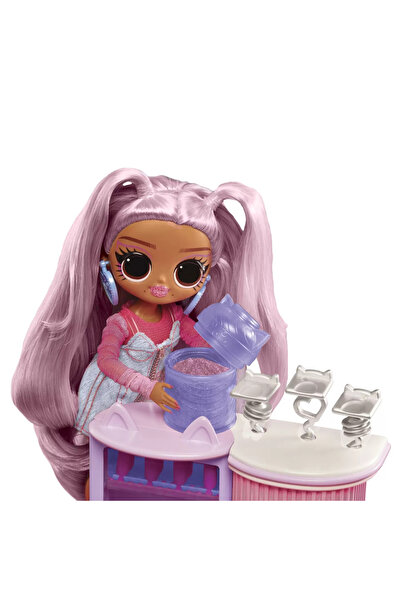 LOL L.O.L. SURPRISE! OMG SWEET NAILS KITTY K CAFÉ DOLL SET WITH ACCESSORIES