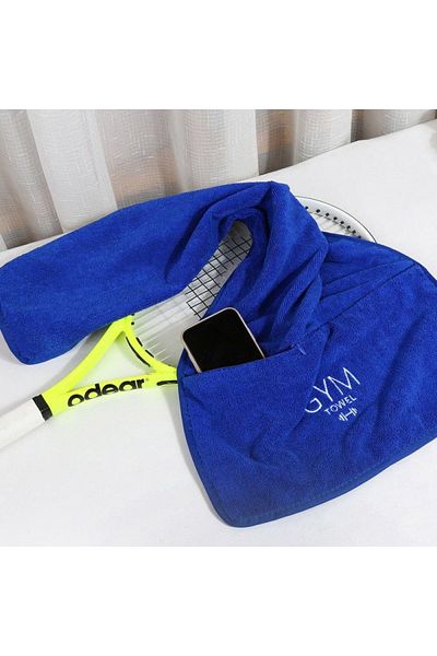 KANGAROO Gym towel with zippered pockets